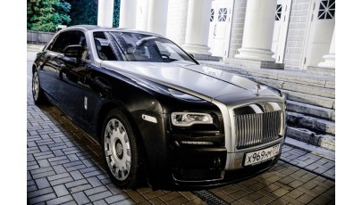 Rolls Royce Ghost 2016     -